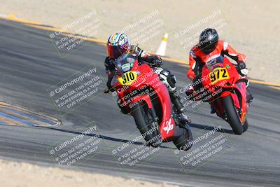 media/Nov-15-2024-CVMA Friday Practice (Fri) [[b142d29251]]/4-Group 4 and Trackday/Session 2 (Turn 10)/